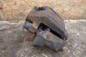 Изображение товара 40520 - 00040520 support perednij pravyj Ford Escort 2