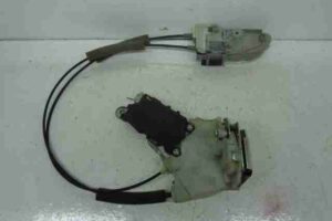 Изображение товара 40562 - 00040562 zamok dveri Peugeot 306 1