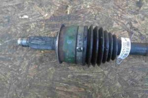 Изображение товара 40567 - 00040567 poluos perednyaya levaya Peugeot 306 2