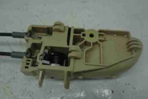 Изображение товара 40591 - 00040591 zamok dveri Peugeot 306 2