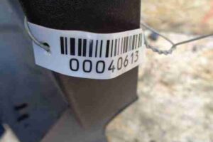 Изображение товара 40613 - 00040613 kryshka dvigatelya dekorativnaya Pontiac Vibe 2