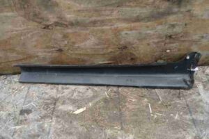 Изображение товара 40640 - 00040640 porog plastikovyj levyj Peugeot 806 2