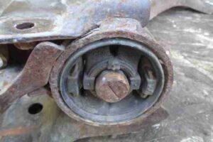 Изображение товара 40663 - 00040663 rychag perednij pravyj nizhnij Renault Sandero 2