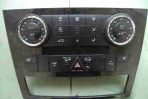 Изображение товара 40829 - 00040829 pereklyuchatel otopitelya Ford Escort