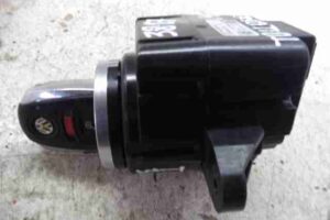 Изображение товара 40940 - 00040940 zamok zazhiganiya Toyota Corolla Verso 2