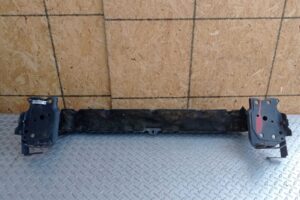 Изображение товара 40954 - 00040954 usilitel bampera perednij Toyota Matrix 1