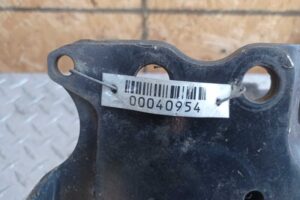 Изображение товара 40954 - 00040954 usilitel bampera perednij Toyota Matrix 2