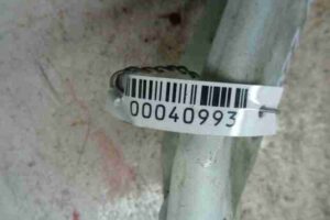 Изображение товара 40993 - 00040993 amortizator kryshki bagazhnika Ford Ka 2