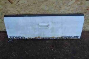 Изображение товара 41035 - 00041035 kryshka bagazhnika Renault Logan