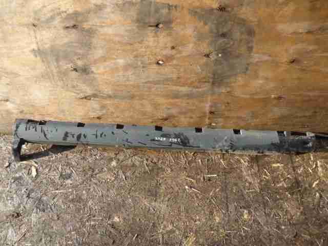 Изображение товара 41106 - 00041106 porog plastikovyj levyj Ford Kuga