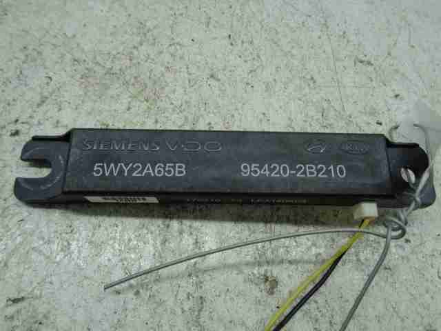 Изображение товара 41118 - 00041118 antenna Audi TT