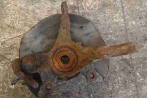 Изображение товара 41252 - 00041252 kulak povorotnyj levyj Renault Sandero