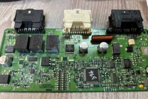 Изображение товара 41307 - 00041307 blok upravleniya zadnej dveri BMW 8 Series20241008101047