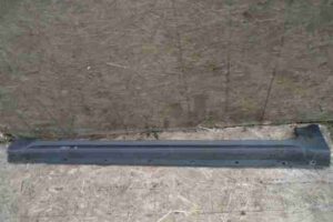 Изображение товара 41340 - 00041340 porog plastikovyj pravyj Opel Omega 2