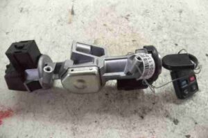 Изображение товара 41582 - 00041582 zamok zazhiganiya BMW 4 Series