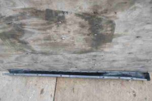 Изображение товара 41613 - 00041613 porog plastikovyj pravyj Skoda Roomster 1