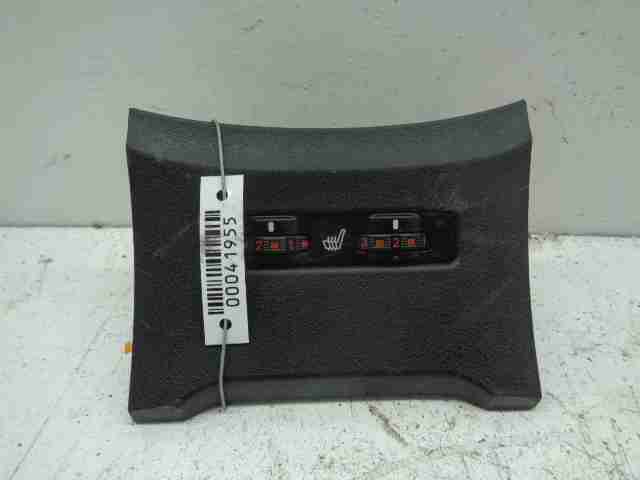 Изображение товара 41955 - 00041955 knopka salona Chevrolet Blazer