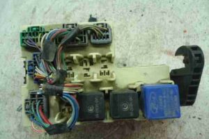 Изображение товара 41999 - 00041999 blok predokhranitelej Hyundai i40 3