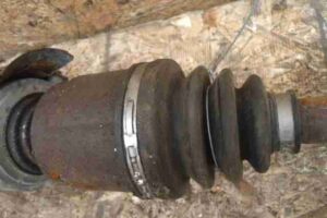 Изображение товара 42010 - 00042010 poluos perednyaya pravaya Renault Sandero 3