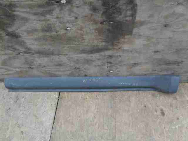 Изображение товара 42040 - 00042040 porog plastikovyj levyj