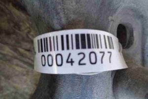 Изображение товара 42077 - 00042077 kozhukh zamka kapota Renault Sandero 1