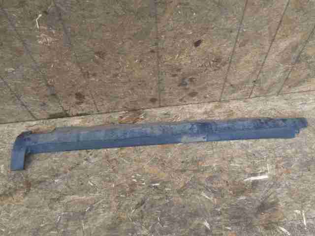 Изображение товара 42178 - 00042178 porog plastikovyj pravyj Renault Sandero