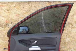 Изображение товара 00042391sep1 - 00042391sep1 steklo dveri perednej pravoj Volvo V50 1