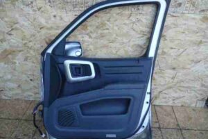 Изображение товара 42465 - 00042465 dver perednyaya pravaya Renault Logan 3