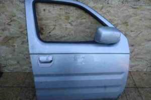 Изображение товара 42465 - 00042465 dver perednyaya pravaya Renault Logan