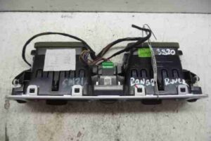 Изображение товара 42481 - 00042481 knopka avarijnoj signalizatsii Audi Q7 1