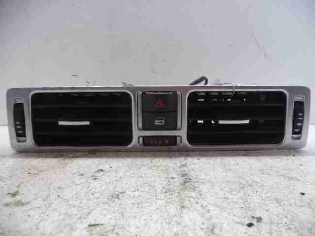 Изображение товара 42481 - 00042481 knopka avarijnoj signalizatsii Audi Q7