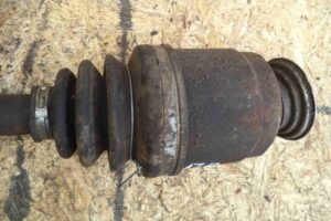 Изображение товара 42529 - 00042529 poluos perednyaya pravaya Renault Sandero 3