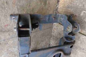 Изображение товара 42553 - 00042553 balka perednyaya Peugeot 207 2