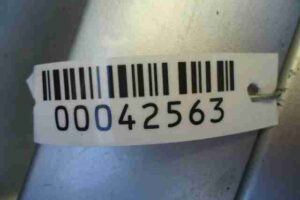 Изображение товара 42563 - 00042563 dver perednyaya levaya Renault Logan 3