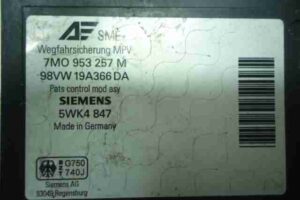 Изображение товара 42658 - 00042658 blok upravleniya immobilajzerom Toyota Previa 2