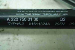 Изображение товара 42827 - 00042827 amortizator kryshki bagazhnika Ford Ka 2