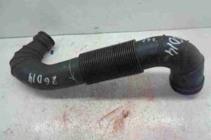 Изображение товара 42845 - 00042845 patrubok vozdushnogo filtra Fiat Brava 1