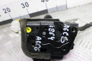 Изображение товара 43159 - 00043159 zamok dveri zadnej levoj 