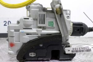 Изображение товара 43159 - 00043159 zamok dveri zadnej levoj 2