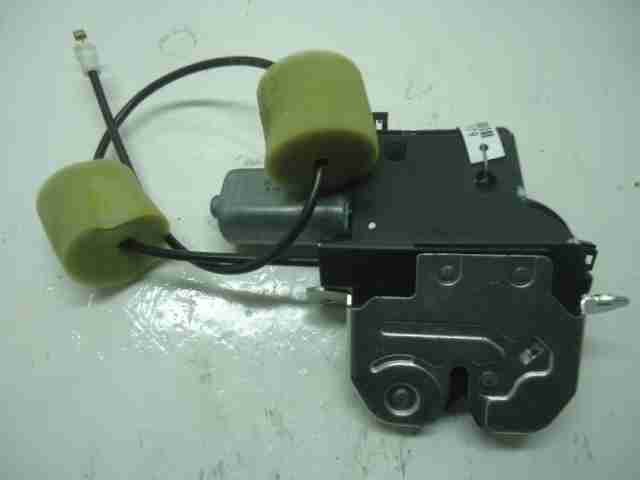 Изображение товара 43179 - 00043179 zamok bagazhnika Ford Scorpio