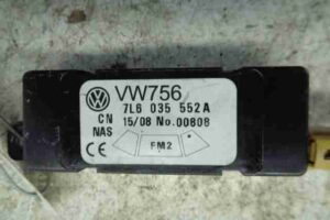 Изображение товара 43230 - 00043230 blok usilitelya antenny Toyota Corolla Matrix 2