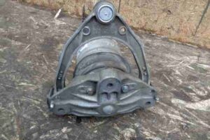 Изображение товара 43497 - 00043497 amortizator perednij levyj Toyota Corolla Matrix 2