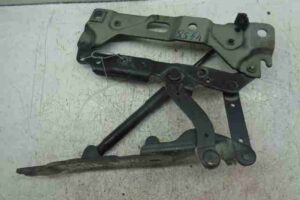 Изображение товара 43787 - 00043787 petlya kapota pravaya 3