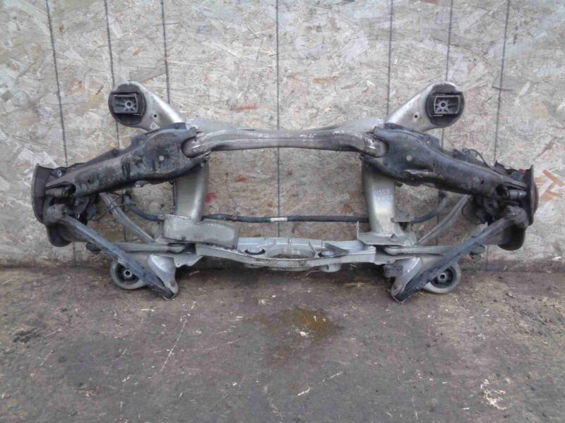 Изображение товара 257984 - 00043788 balka zadnyaya Ford Scorpio