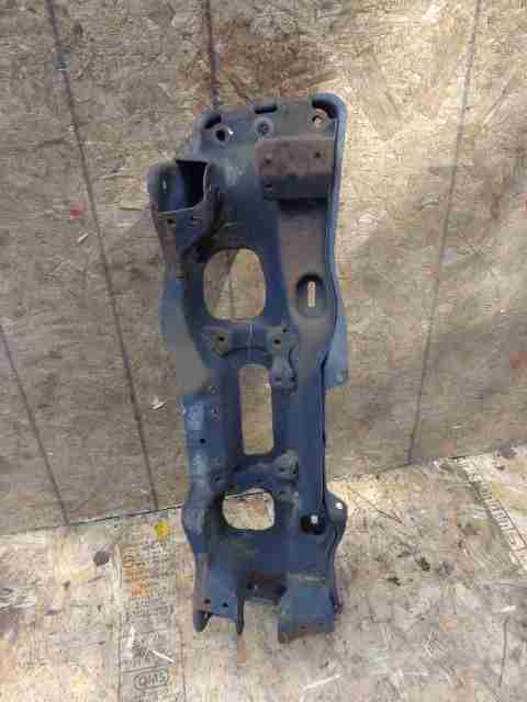 Изображение товара 43806 - 00043806 balka perednyaya Peugeot 306