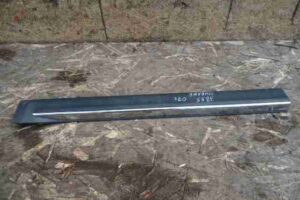 Изображение товара 43821 - 00043821 nakladka dveri (molding) Lexus RX