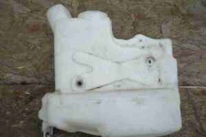 Изображение товара 44069 - 00044069 bachok omyvatelya Ford Escort 2