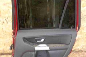 Изображение товара 00044071sep3 - 00044071sep3 steklo dveri zadnej pravoj Volvo V50 1