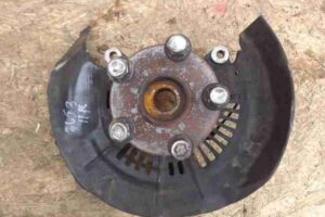 Изображение товара 44077 - 00044077 kulak povorotnyj levyj BMW X3