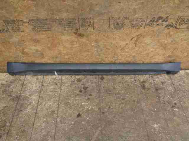 Изображение товара 44120 - 00044120 porog plastikovyj pravyj Peugeot 107